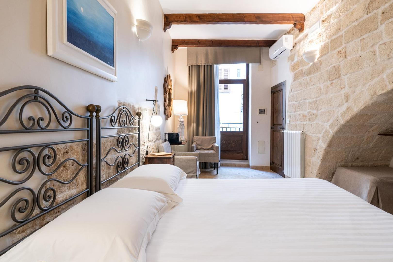 Santo Stefano Home & Breakfast Полиньяно-а-Маре Экстерьер фото