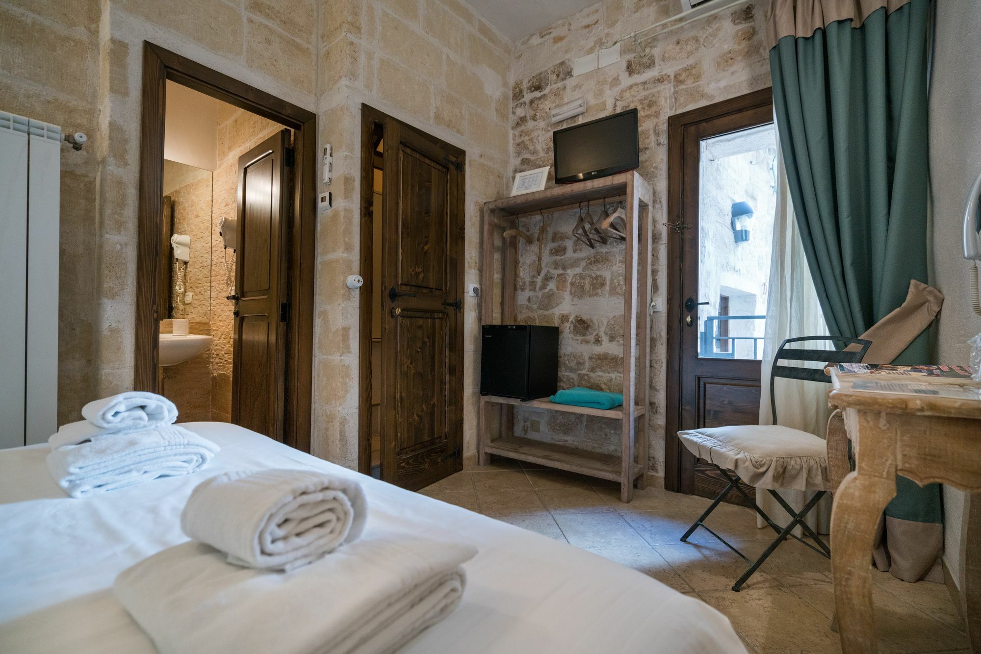 Santo Stefano Home & Breakfast Полиньяно-а-Маре Экстерьер фото